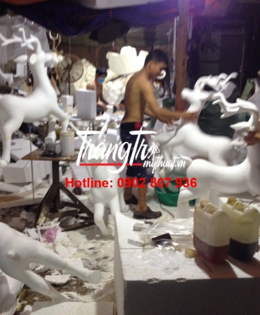 trang trí tuần lộc