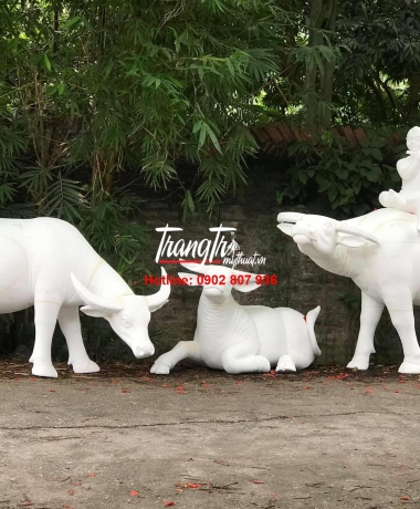 Trang Trí Mút Xốp Linh Vật