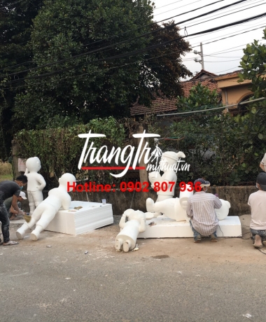 mô hình mút xốp đang thi công