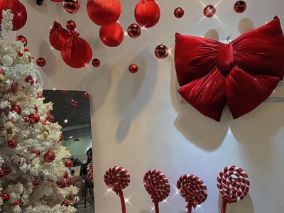 Mô Hình Mút Xốp Trang Trí Noel Quán Cafe Độc Đáo 2025