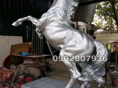 Cơ sở chuyên sản xuất tượng trang trí đẹp composite chất lượng