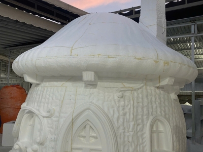 So sánh mô hình mút xốp ngoài trời và trong nhà