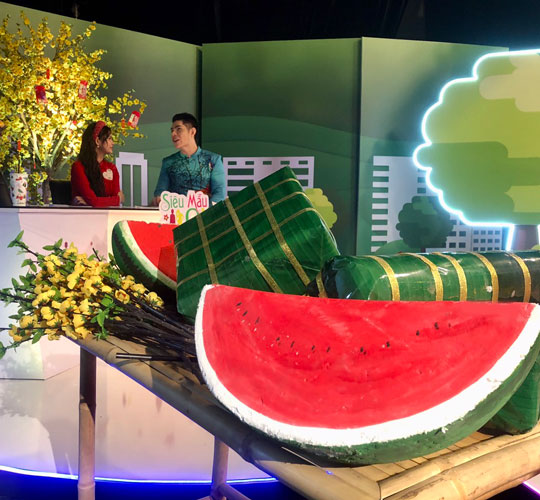 dua-hau-mut-xop-trang-tri-tet