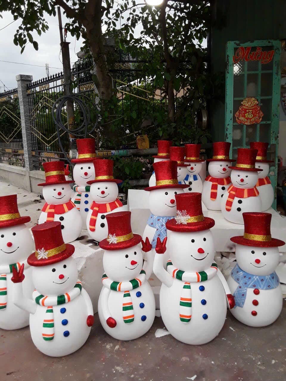 mo-hinh-mut-xop-noel-mini