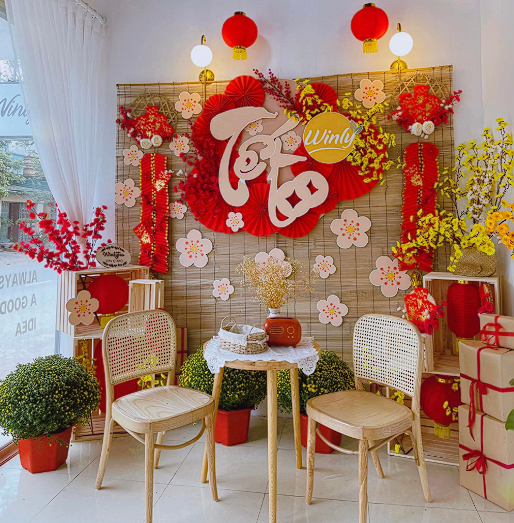 trang-tri-tet-quan-cafe-mut-xop