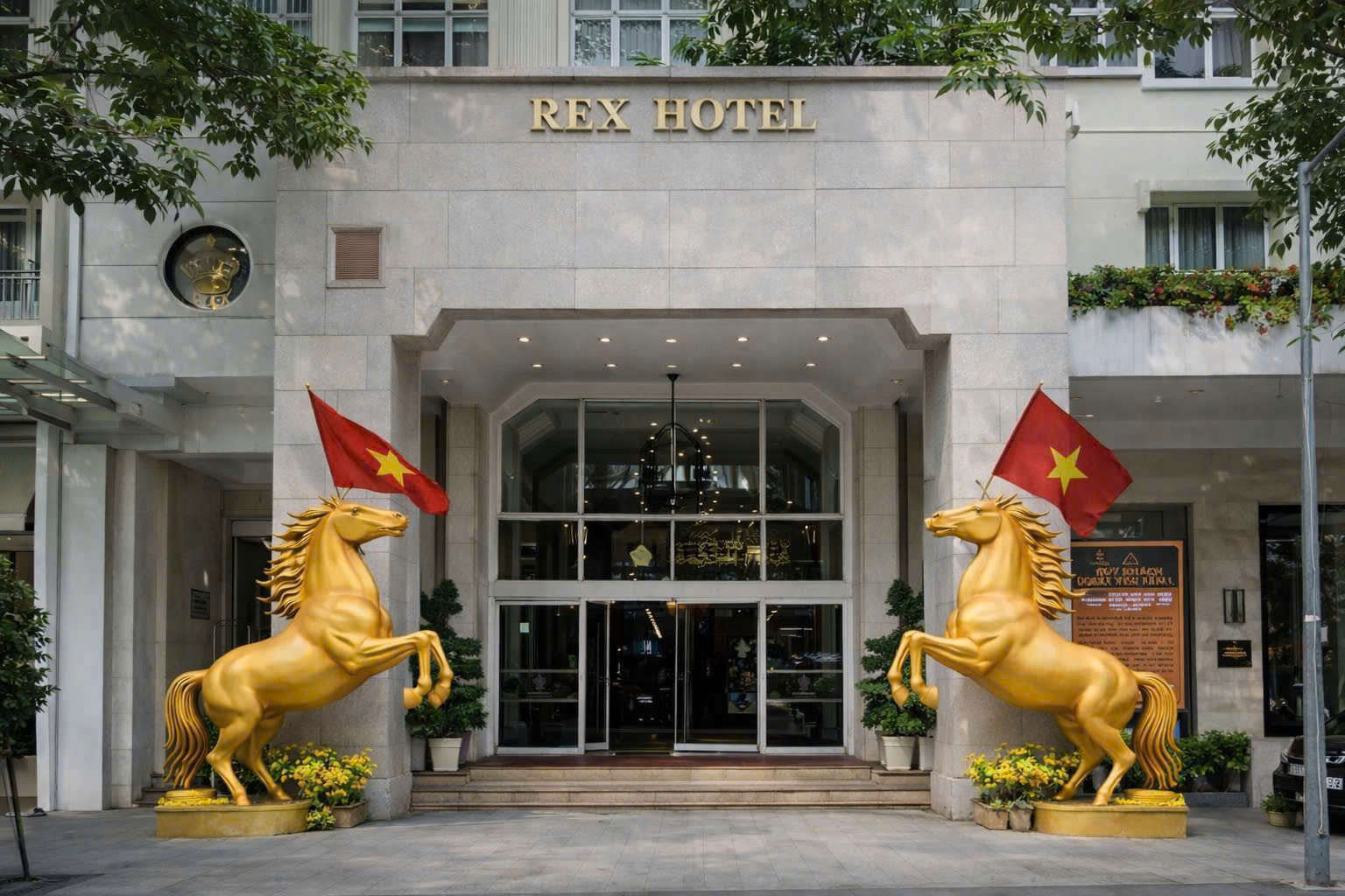 cho-thue-mo-hinh-linh-vat-tet