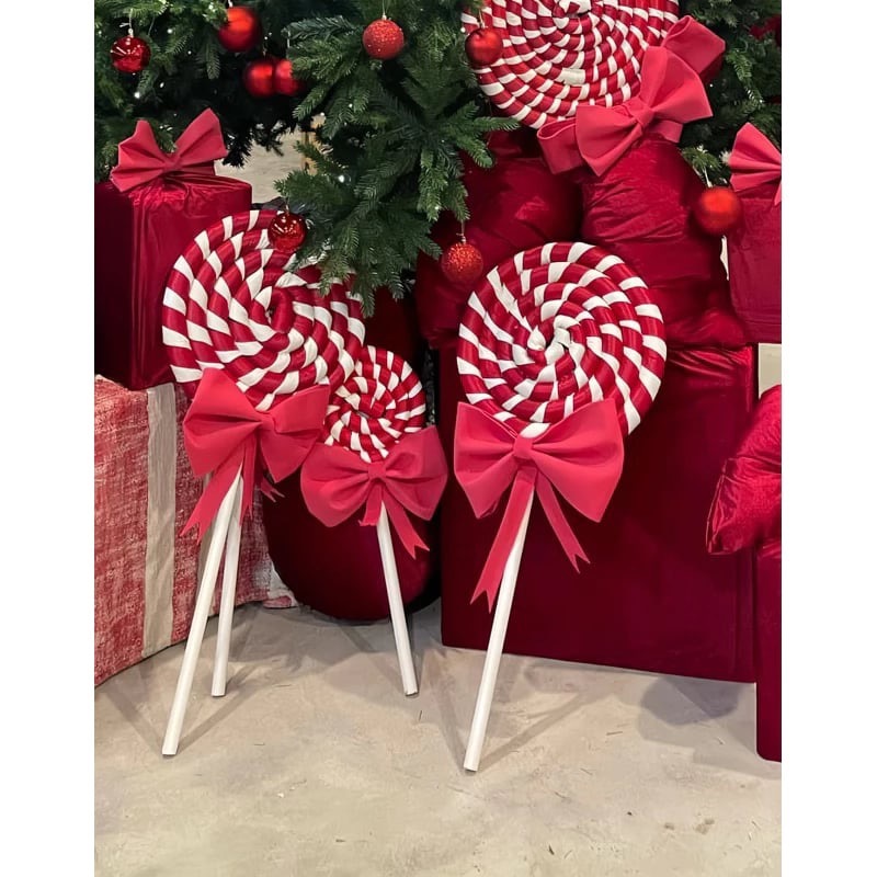 mo-hinh-mut-xop-trang-tri-noel-quan-cafe